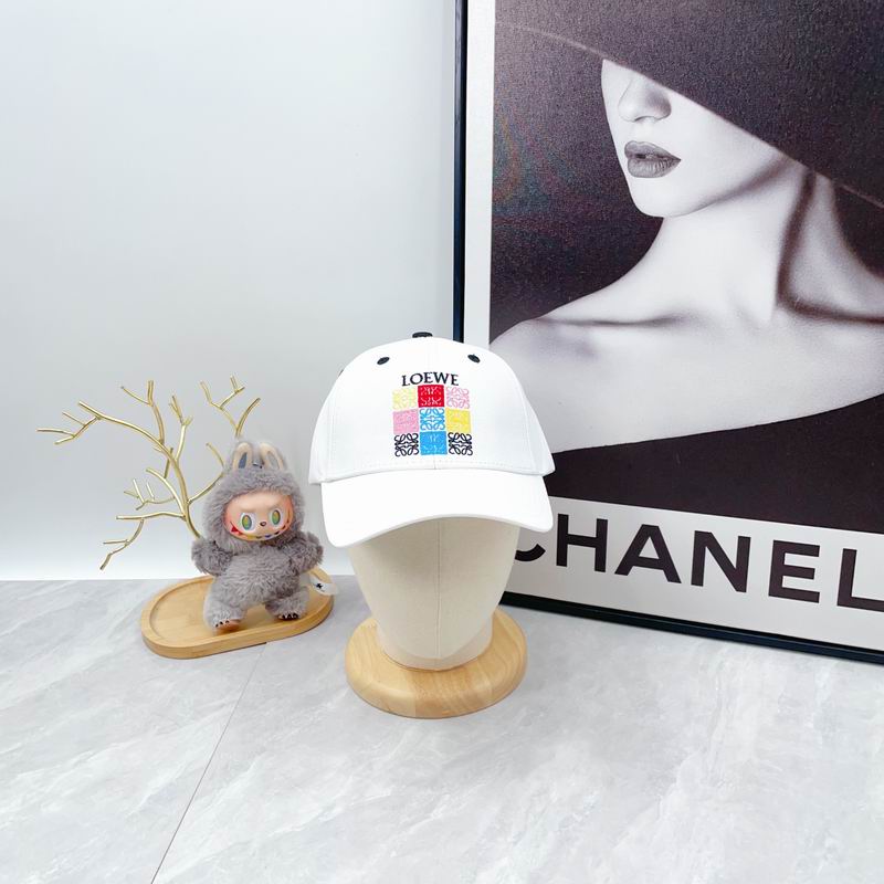 Loewe cap dx (73)
