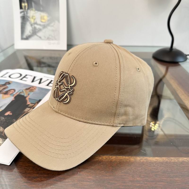Loewe cap dx (746)