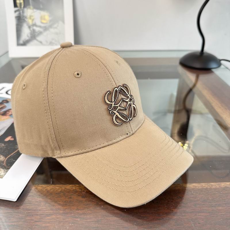 Loewe cap dx (747)
