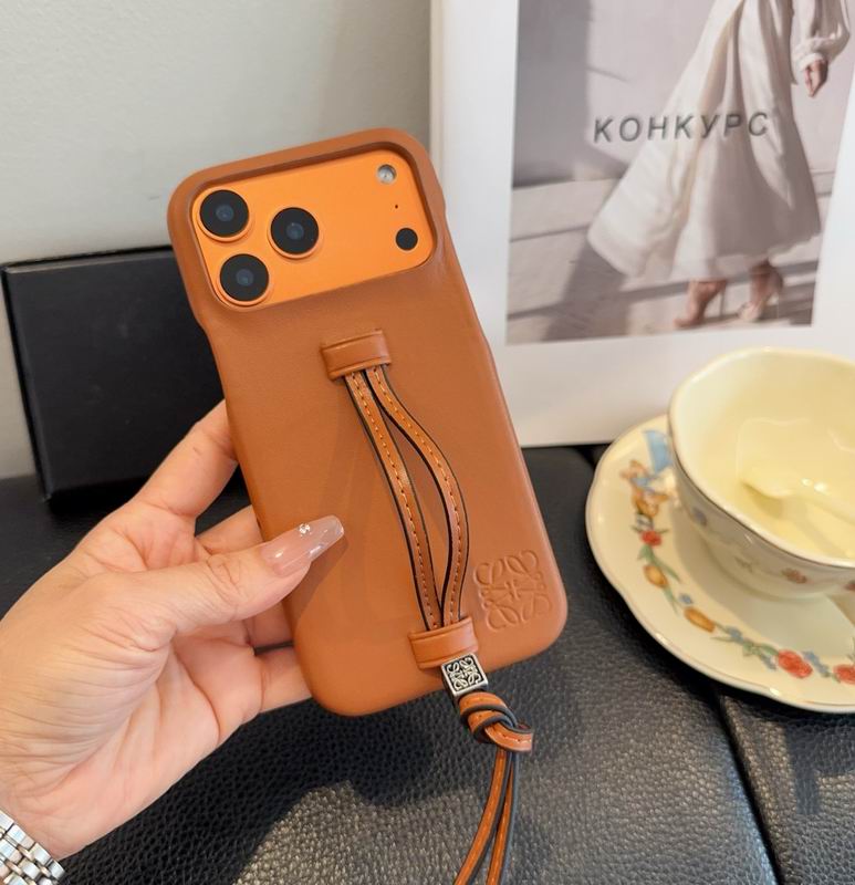 Loewe iPhone 15-17Pro Max 19 (3)