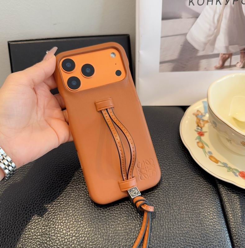 Loewe iPhone 15-17Pro Max 19 (6)