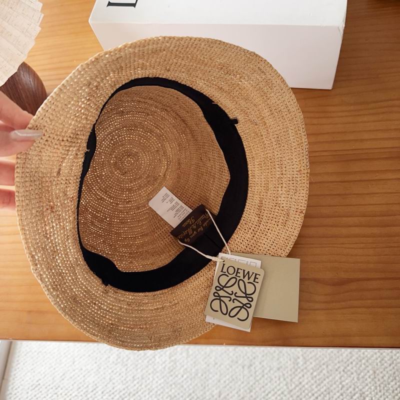 Loewe top hat dx (1365)
