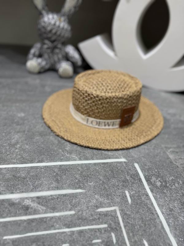 Loewe top hat dx (2027)