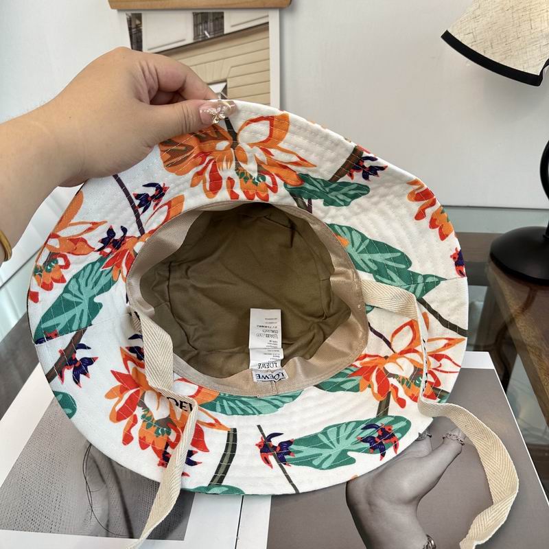 LoeweHat dx (1309)