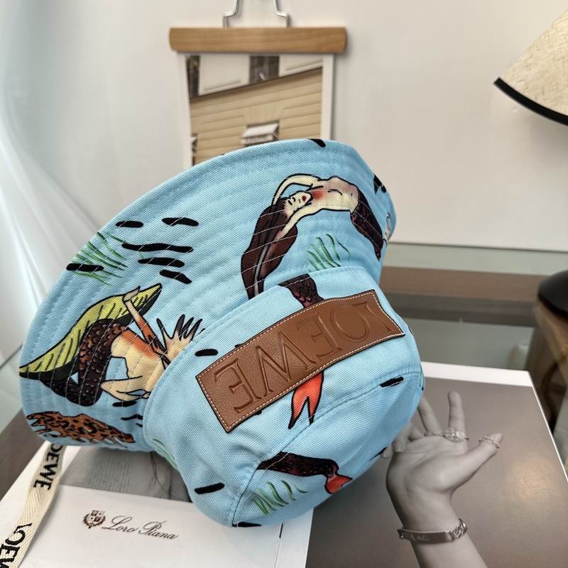 LoeweHat dx (1361)