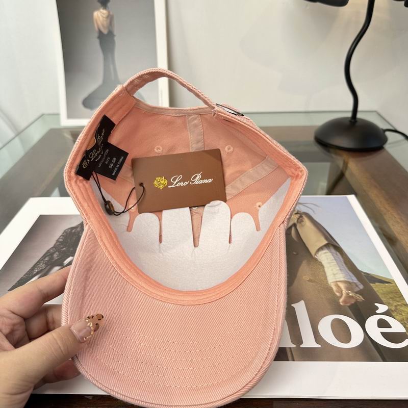 Loro Piana cap dx (2)