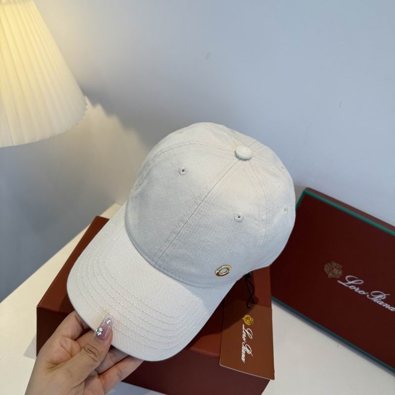 Loro Piana cap dx (6798)