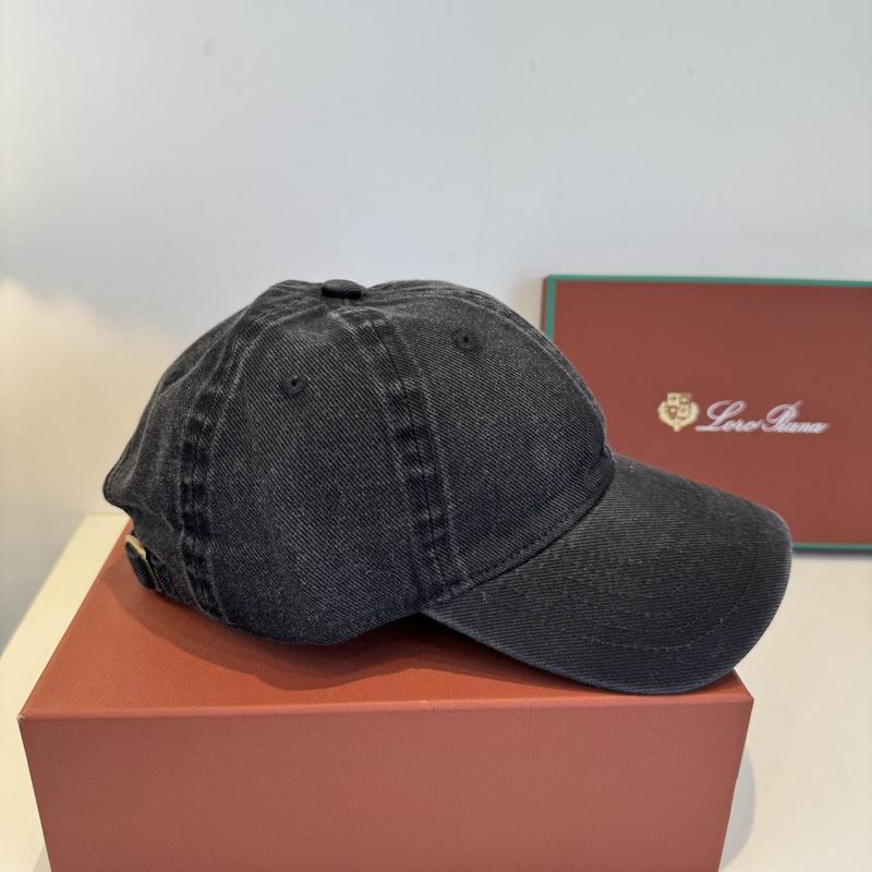 Loro Piana cap dx (6810)