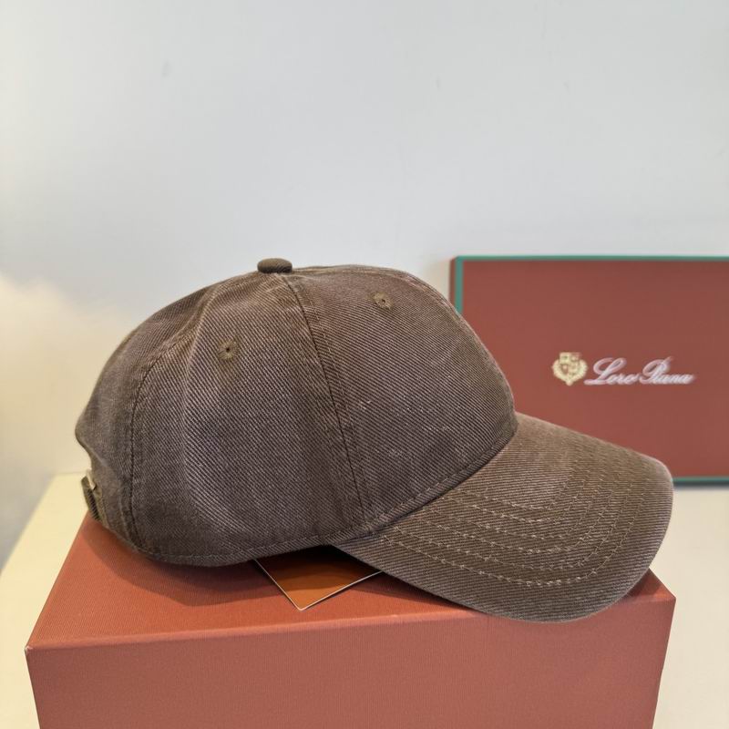 Loro Piana cap dx (6819)