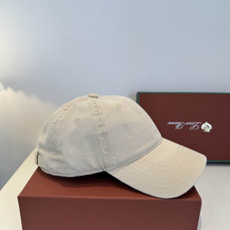 Loro Piana cap dx (6837)