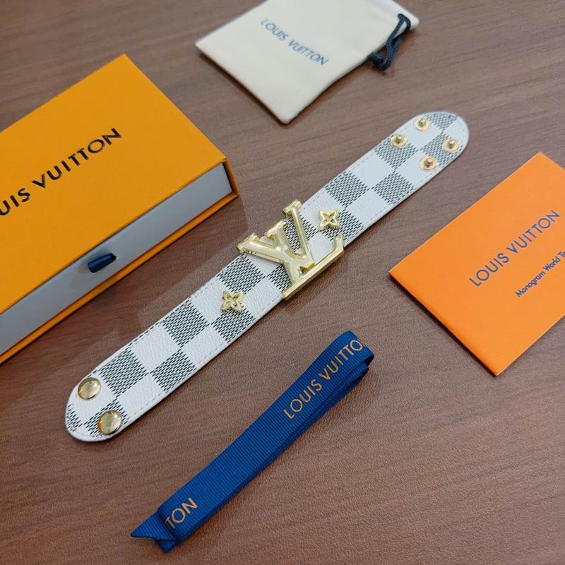 Lv Bracelet 02yxs01 (5)
