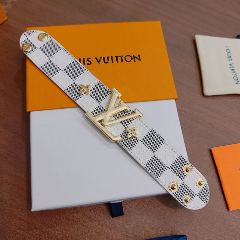 Lv Bracelet 02yxs01 (6)