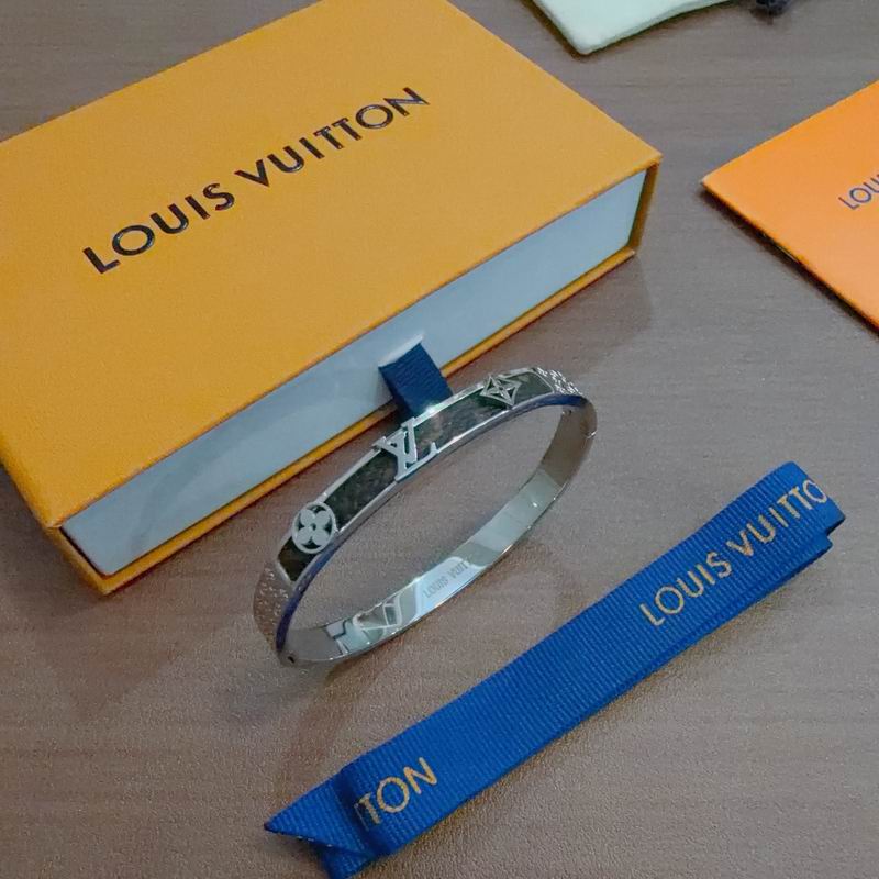 Lv Bracelet 02yxs02 (2)
