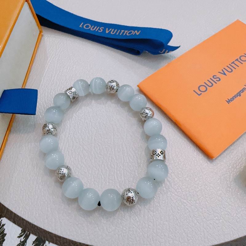 Lv Bracelet 02yxs11 (2)