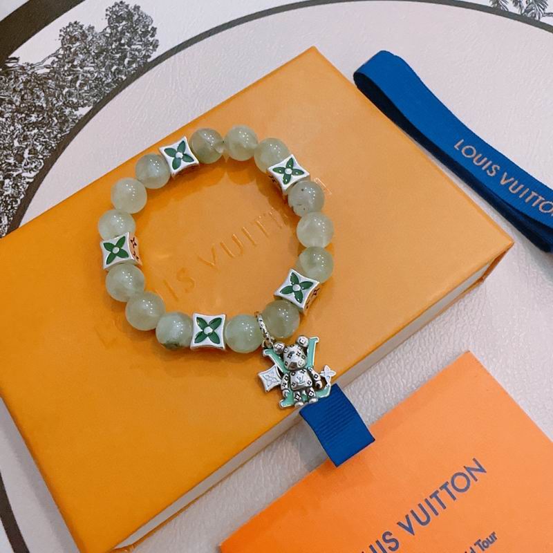 Lv Bracelet 02yxs12 (3)