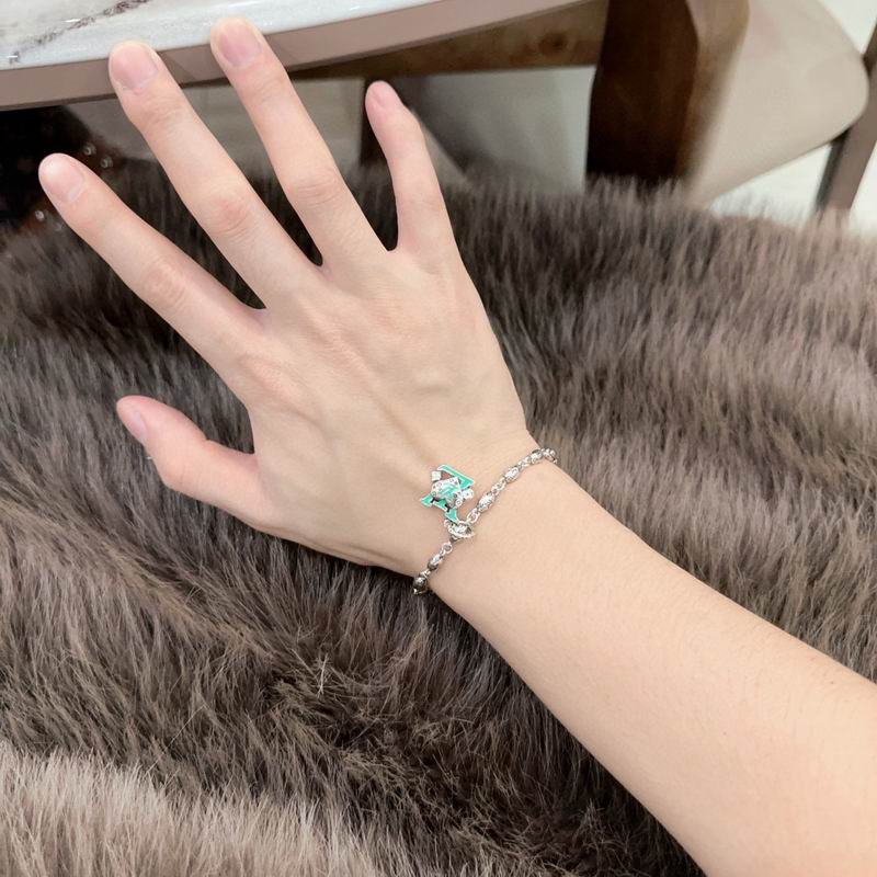 Lv Bracelet 02yxs12 (4)