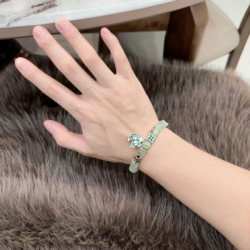 Lv Bracelet 02yxs12 (9)