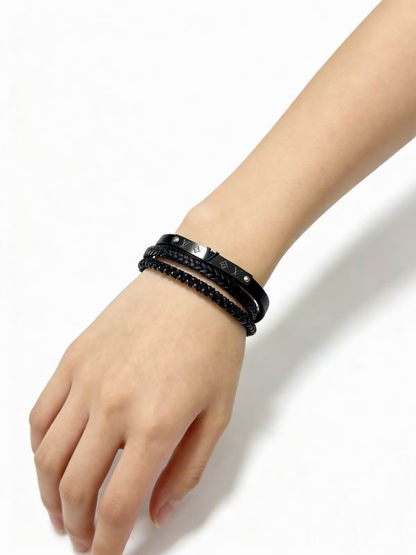 Lv Bracelet 02yxs16 (6)