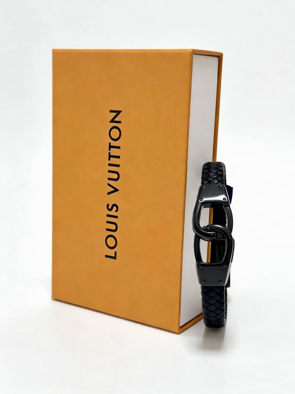 Lv Bracelet 02yxs18 (5)