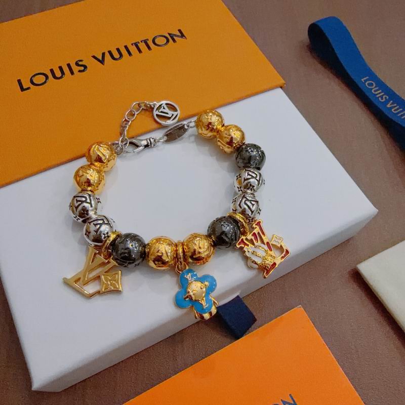 Lv Bracelet 02yxs18 (6)
