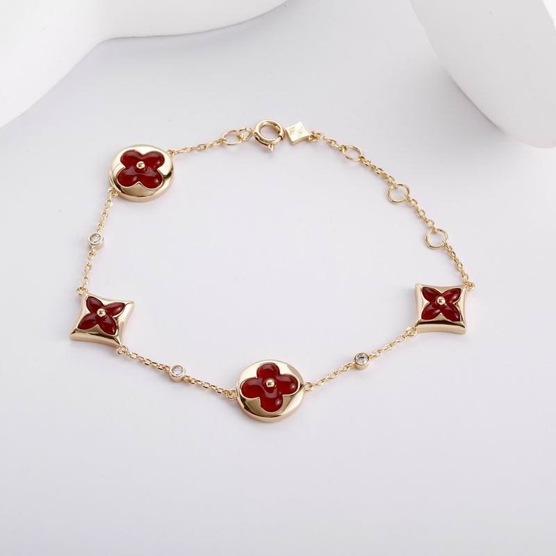 Lv Bracelet 02yxs19 (3)