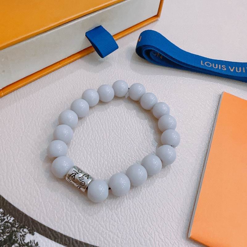 Lv Bracelet 02yxs20 (5)
