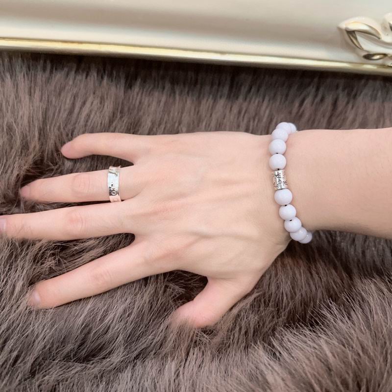 Lv Bracelet 02yxs20 (6)