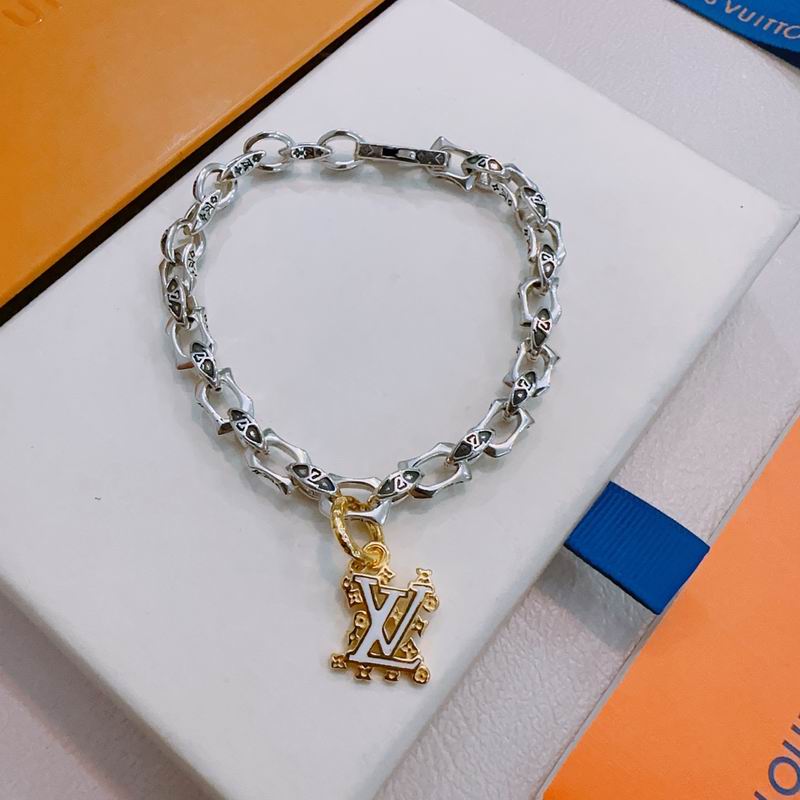 Lv Bracelet 02yxs27 (1)