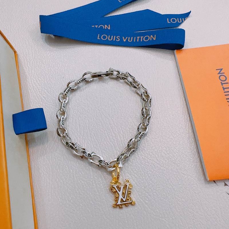 Lv Bracelet 02yxs27 (8)