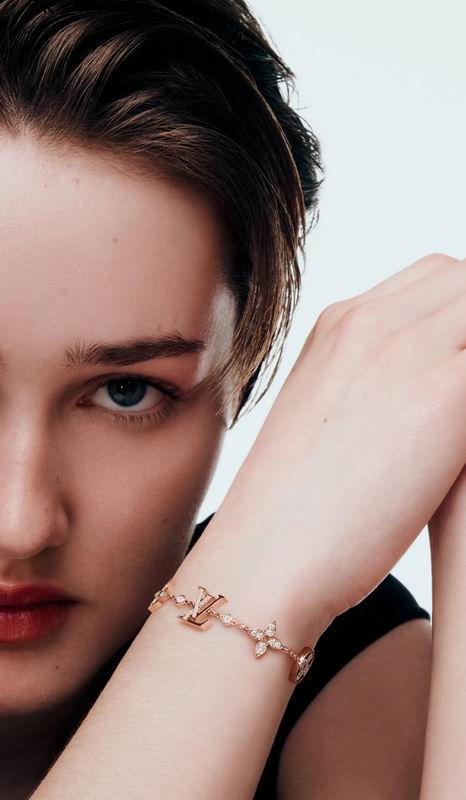 Lv Bracelet 02yxs31 (8)