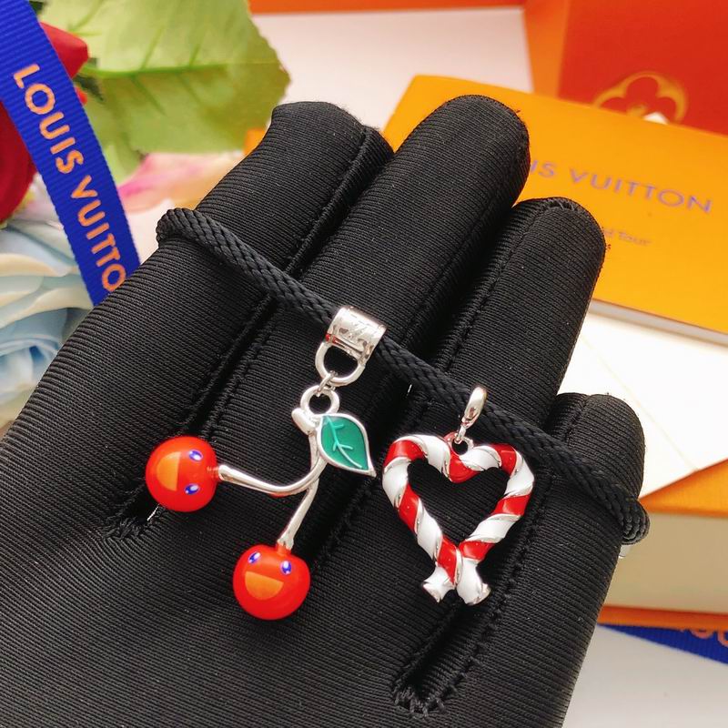 Lv Bracelet 02yxs55 (6)