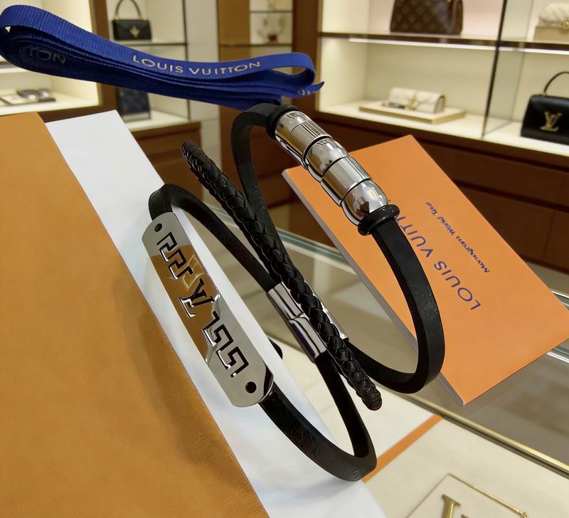 Lv Bracelet 03yxs103 (2)