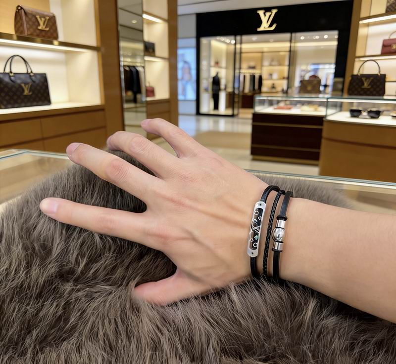 Lv Bracelet 03yxs104 (8)
