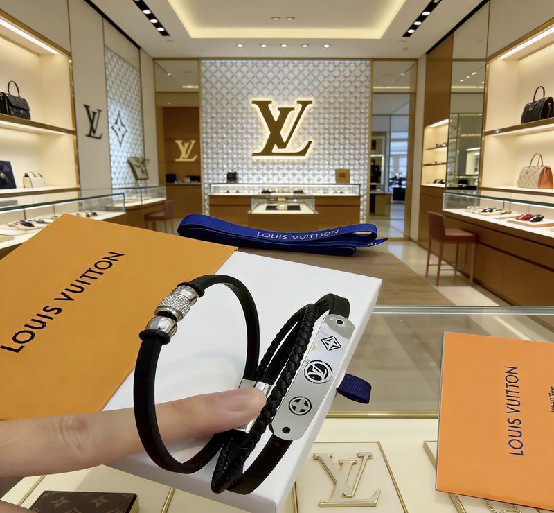 Lv Bracelet 03yxs105 (5)