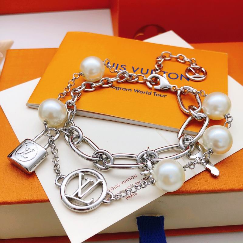 Lv Bracelet 03yxs109 (1)