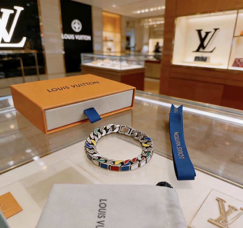 Lv Bracelet 03yxs117 (5)
