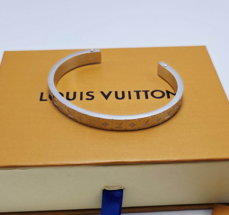 Lv Bracelet 03yxs124 (2)