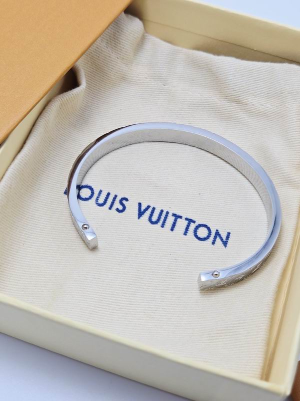 Lv Bracelet 03yxs124 (6)