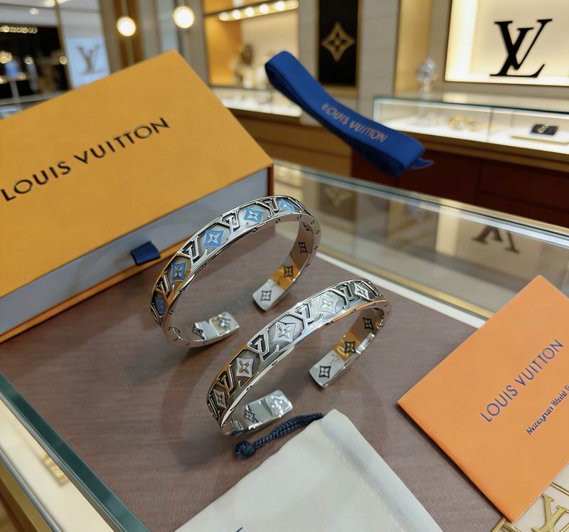Lv Bracelet 03yxs130 (7)