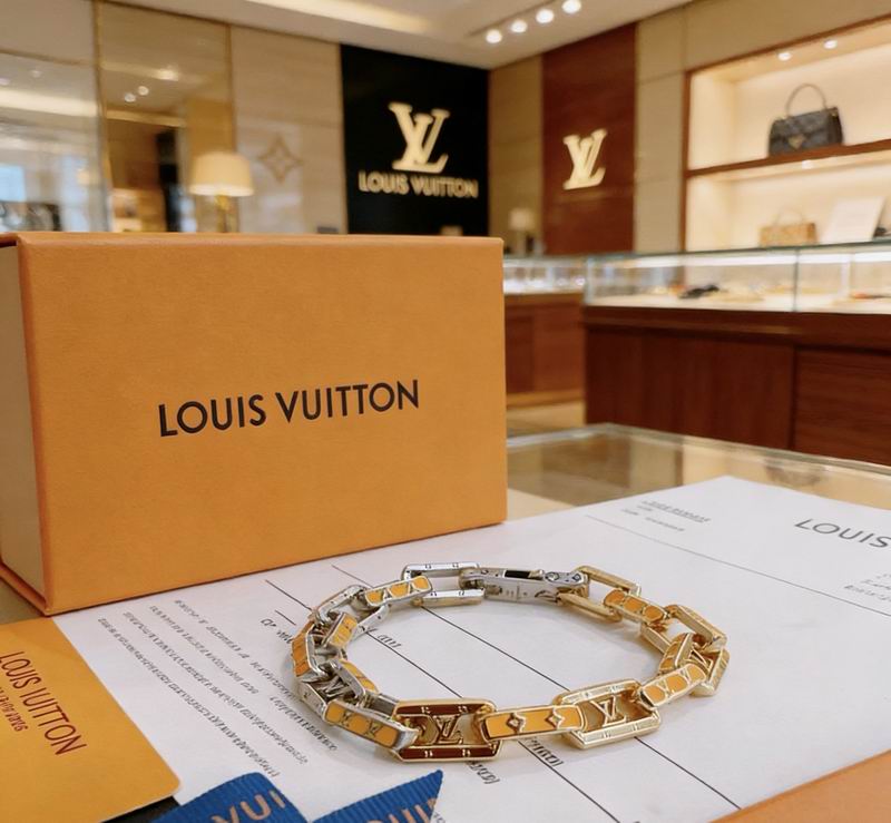 Lv Bracelet 03yxs135 (2)