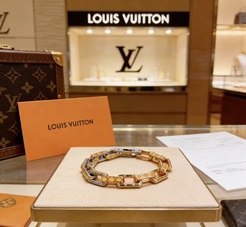 Lv Bracelet 03yxs135 (4)