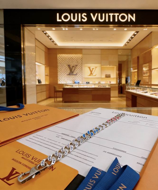 Lv Bracelet 03yxs136 (5)