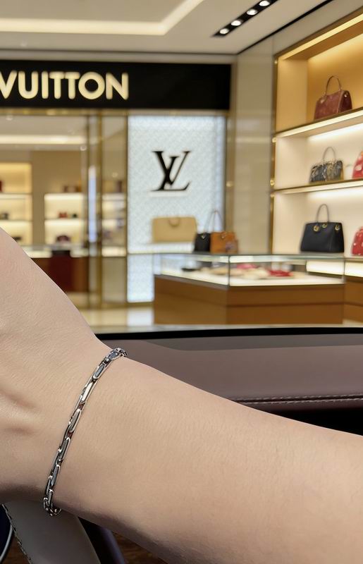 Lv Bracelet 03yxs140 (2)