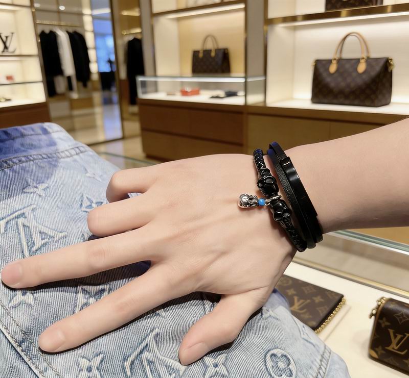 Lv Bracelet 03yxs84 (8)