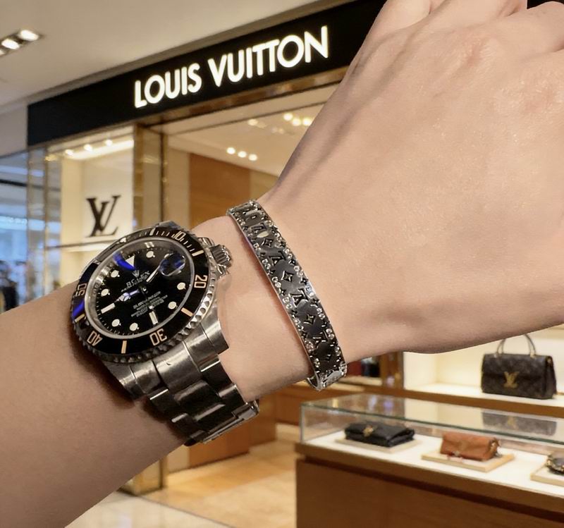 Lv Bracelet 03yxs86 (6)