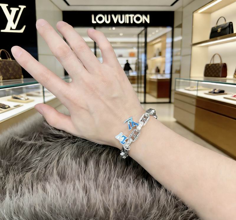 Lv Bracelet 03yxs98 (8)