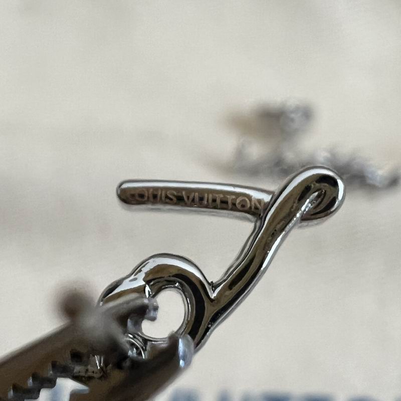 Lv Earring 02yxs12 (6)