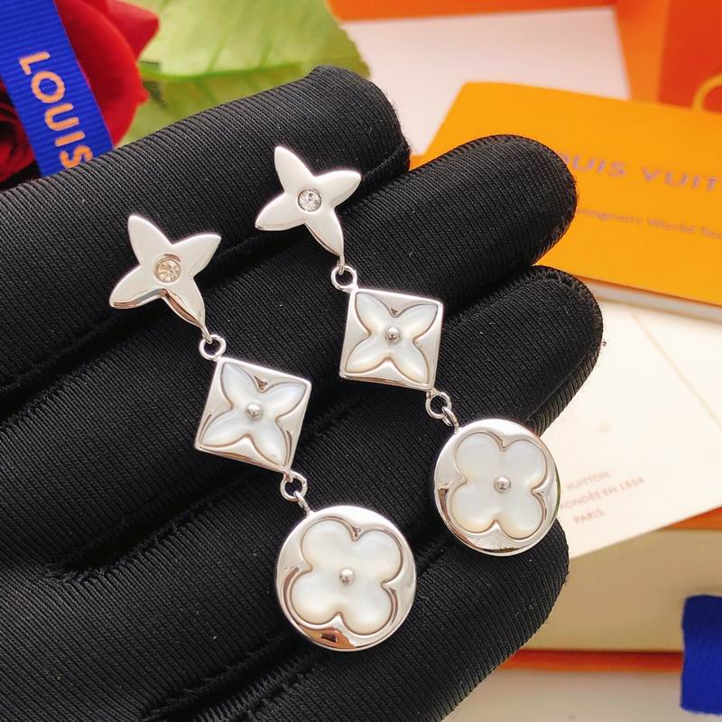 Lv Earring 02yxs15 (1)