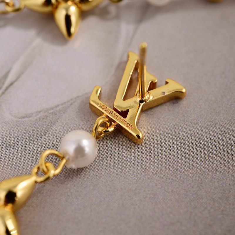 Lv Earring 02yxs22 (3)