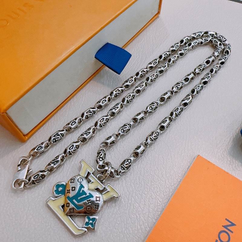 Lv Necklace 02yxs13 (2)